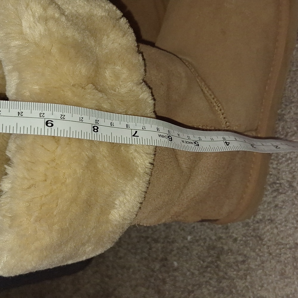UGG Australia classic tall suede sheepskin leather faux fur boots - 9 - tan - Picture 11 of 12